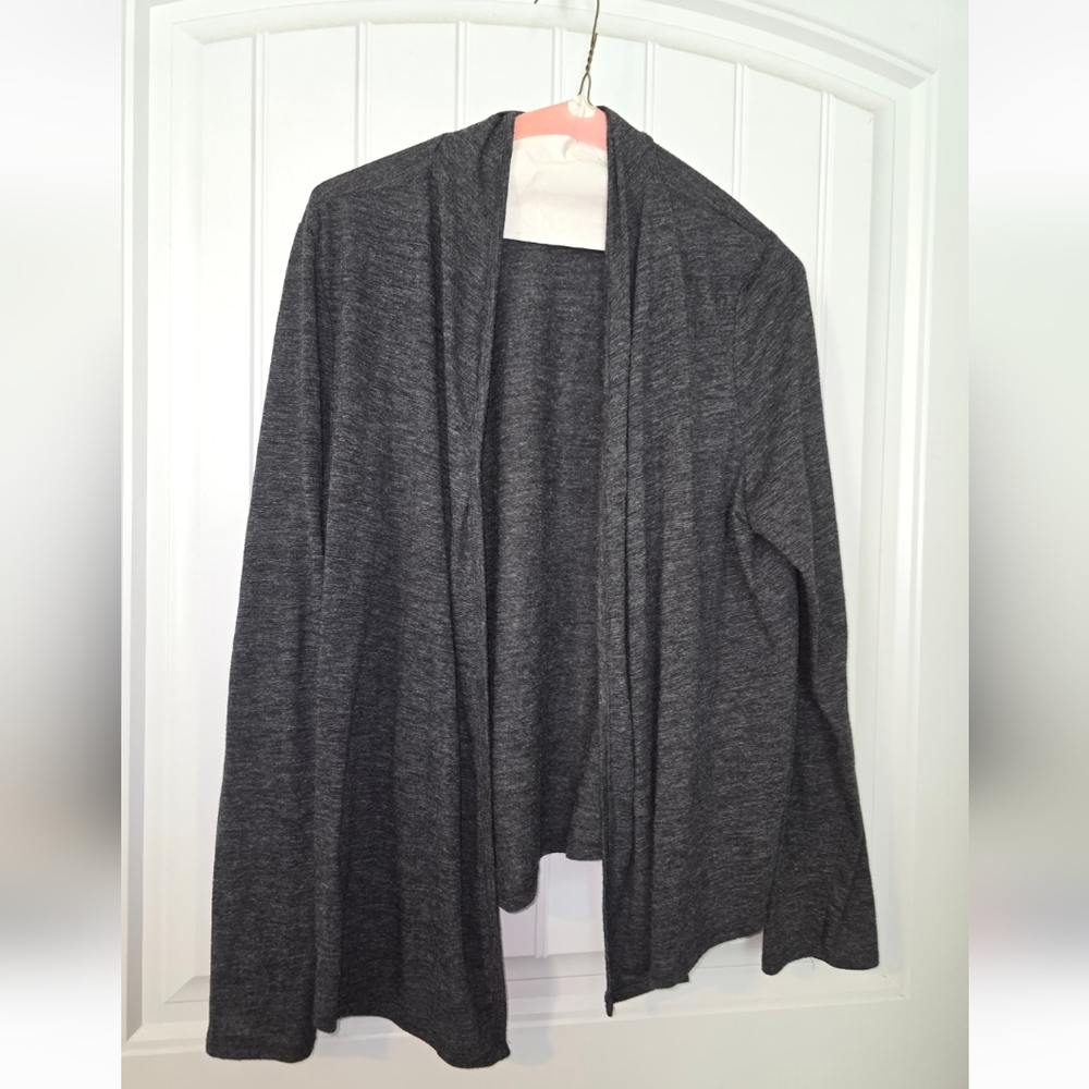 Cardigans - Picture 3 of 3